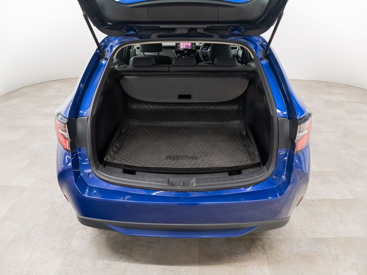 Toyota Corolla 2019 - фото автомобиля