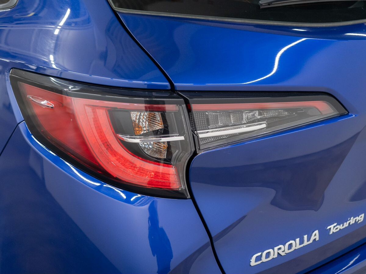 Toyota Corolla 2019 - фото автомобиля