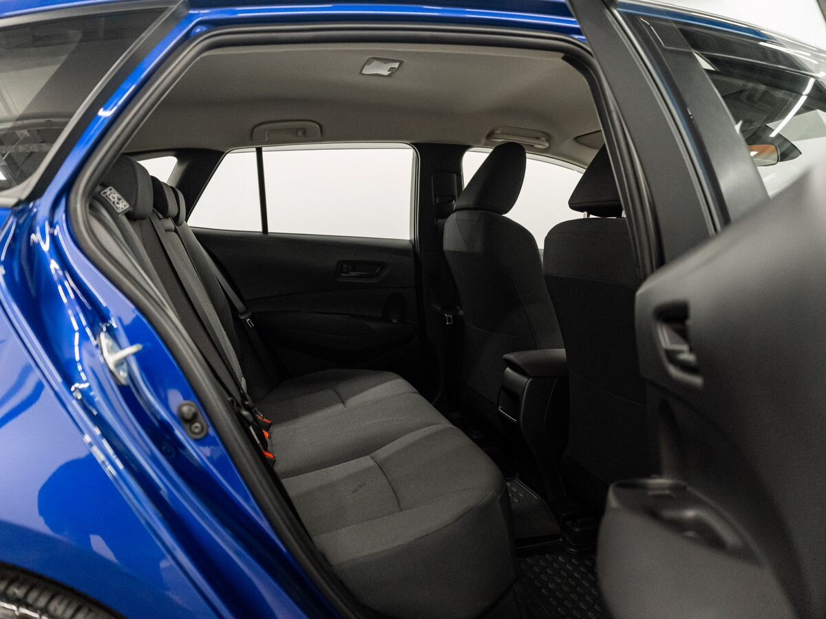 Toyota Corolla 2019 - фото автомобиля