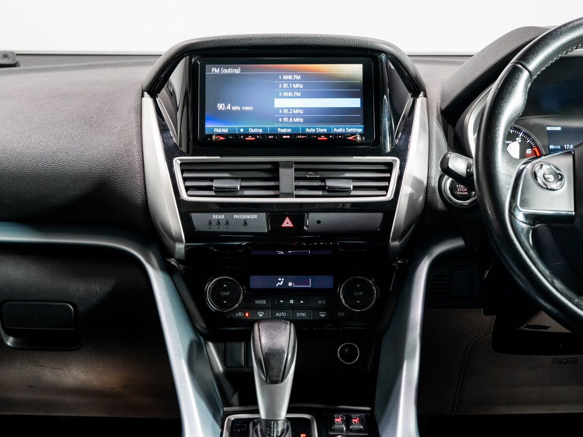 Mitsubishi Eclipse Cross 2018 - фото автомобиля