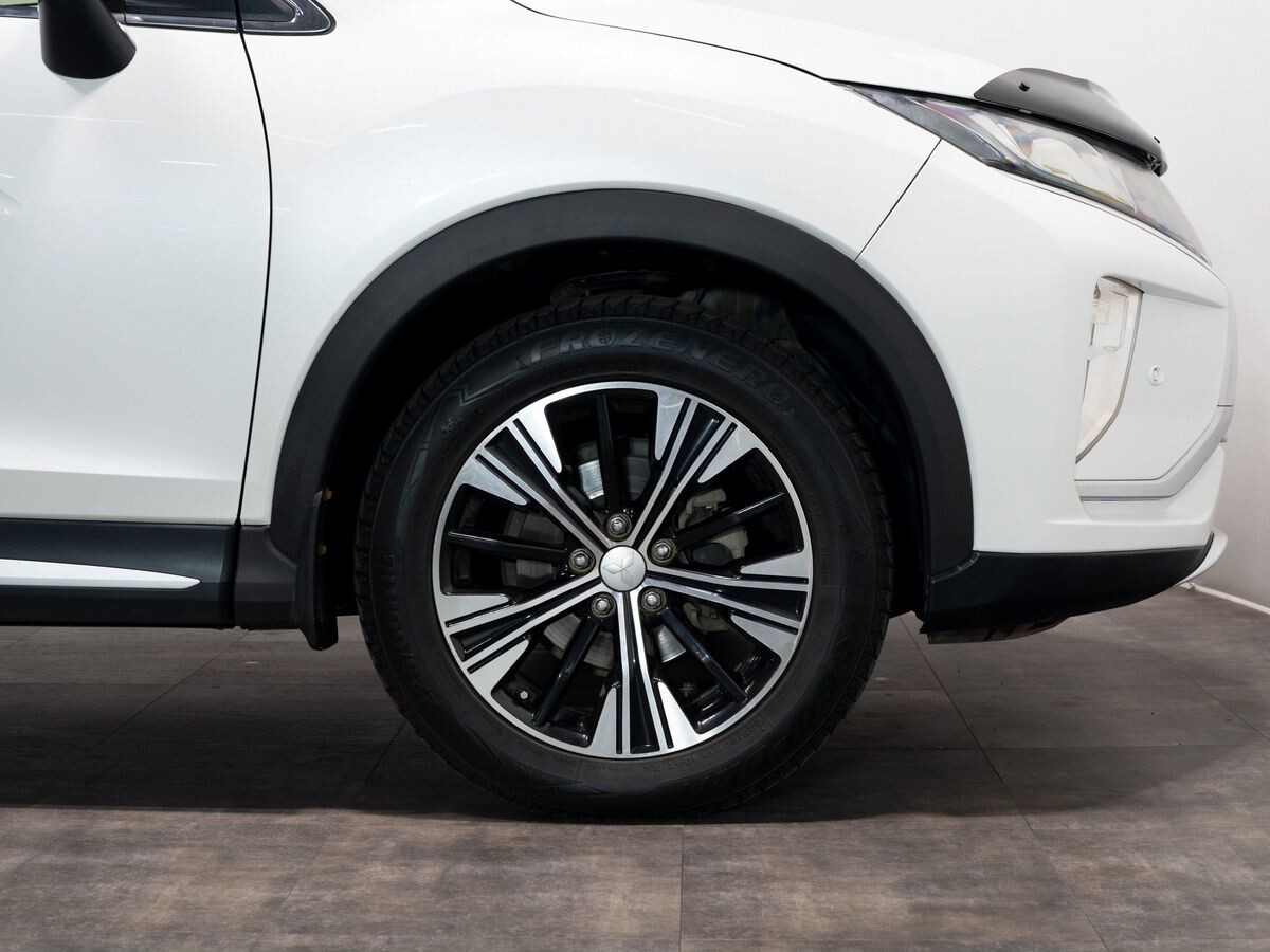 Mitsubishi Eclipse Cross 2018 - фото автомобиля