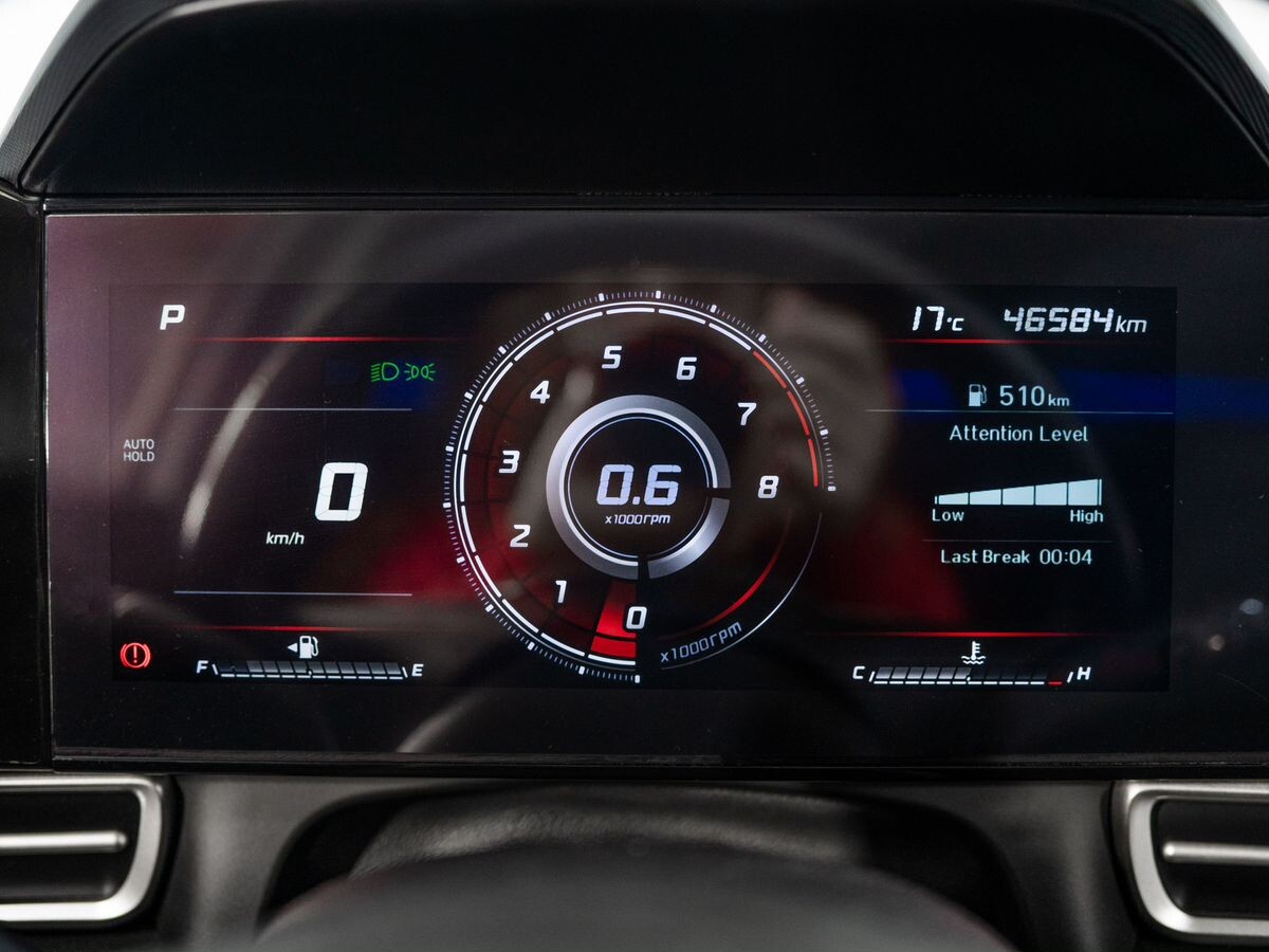 Hyundai Elantra 2021 - фото автомобиля