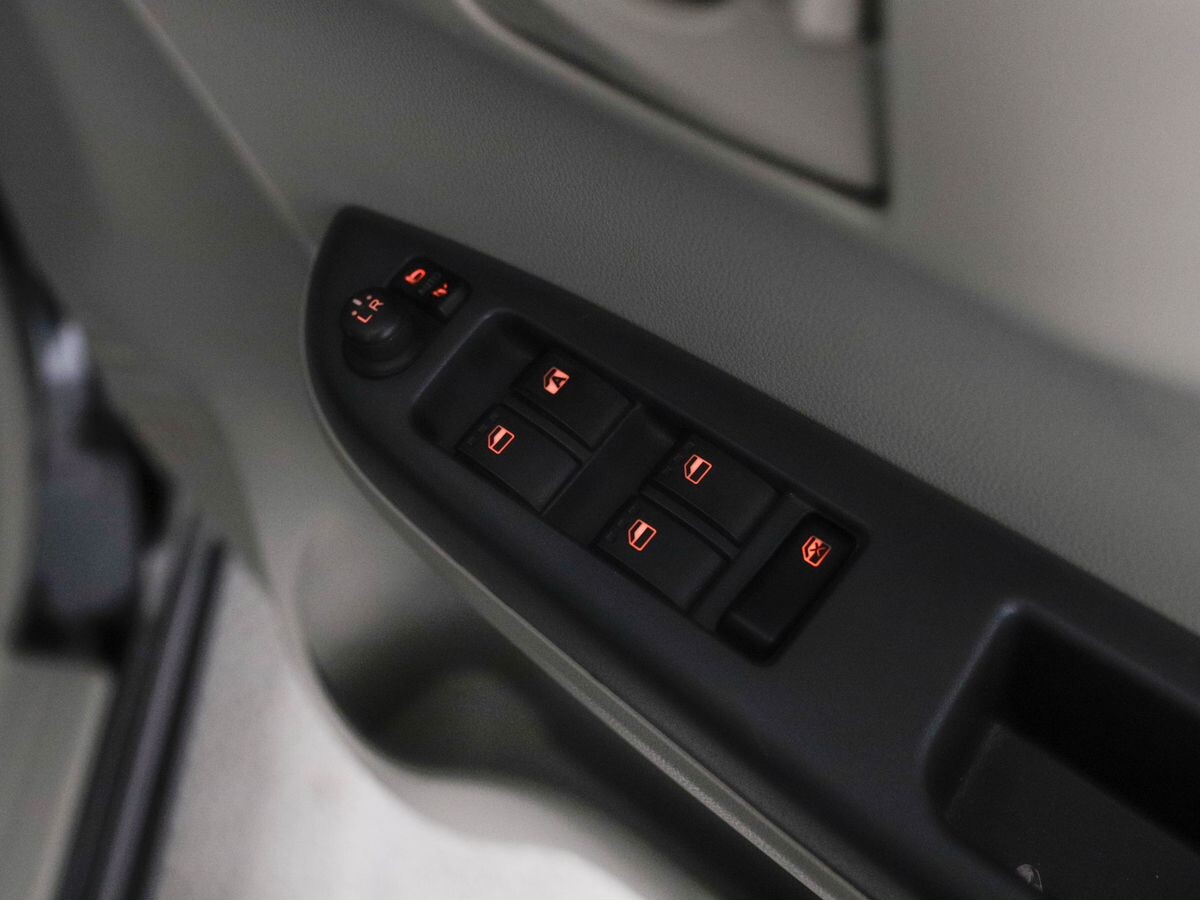 Toyota Passo 2017 - фото автомобиля