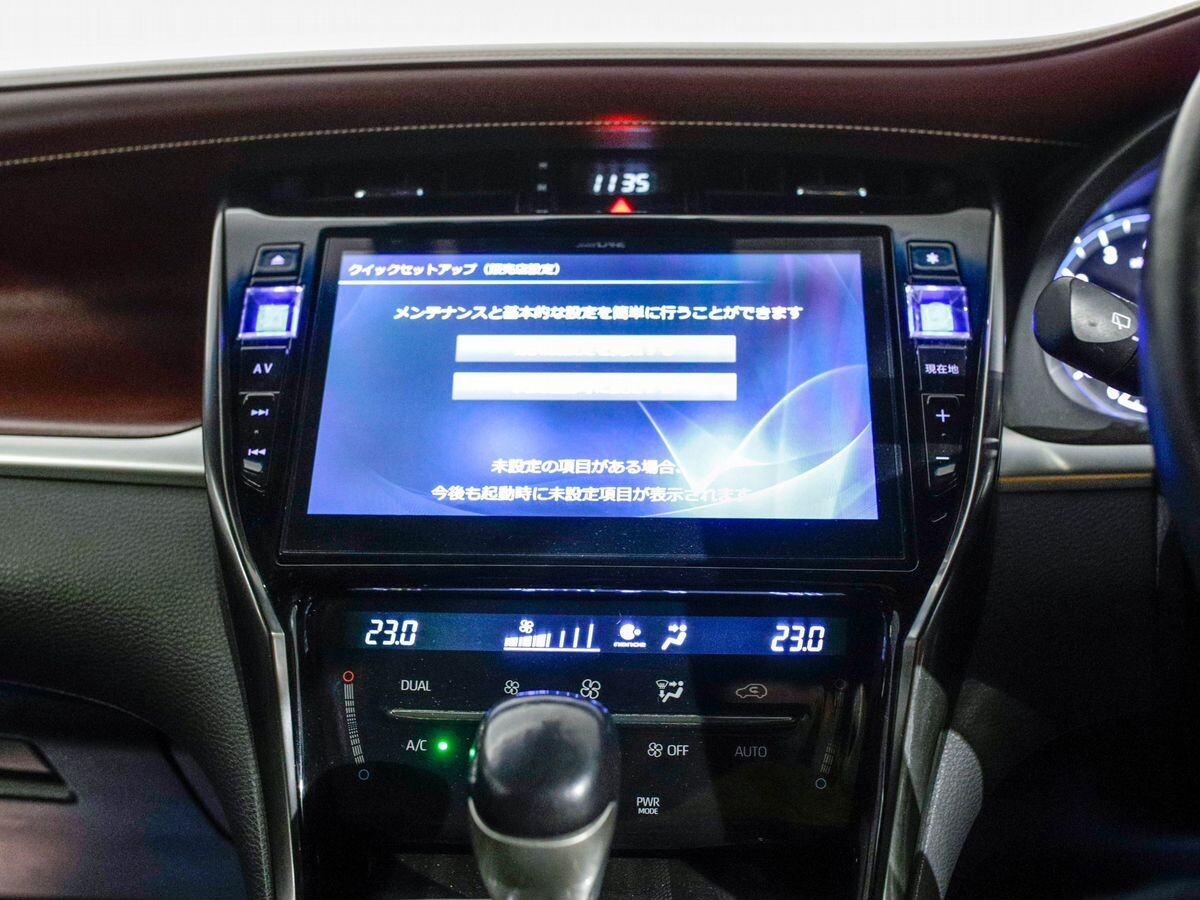 Toyota Harrier 2018 - фото автомобиля