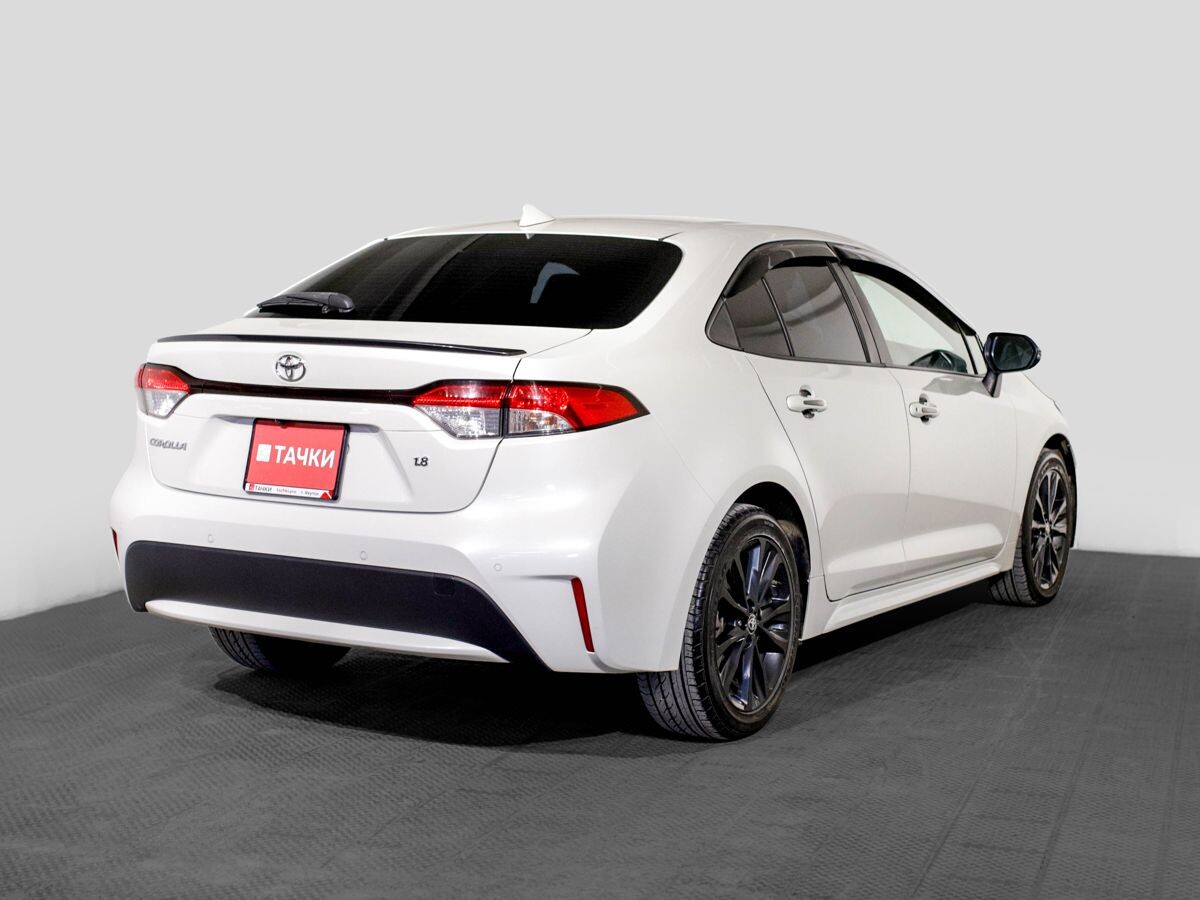 Toyota Corolla 2020 - фото автомобиля