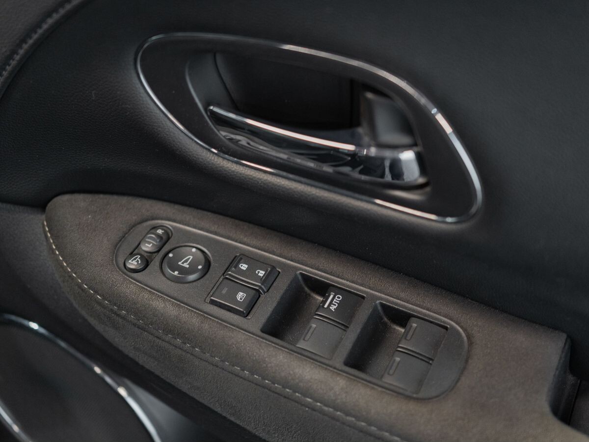 Honda Vezel 2019 - фото автомобиля
