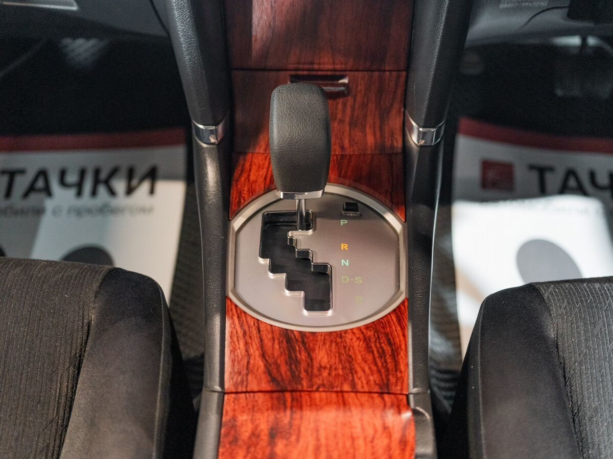 Toyota Allion 2010 - фото автомобиля