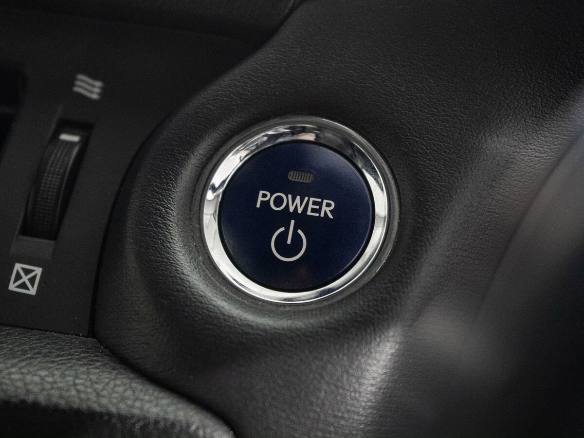 Lexus CT200h 2011 - фото автомобиля