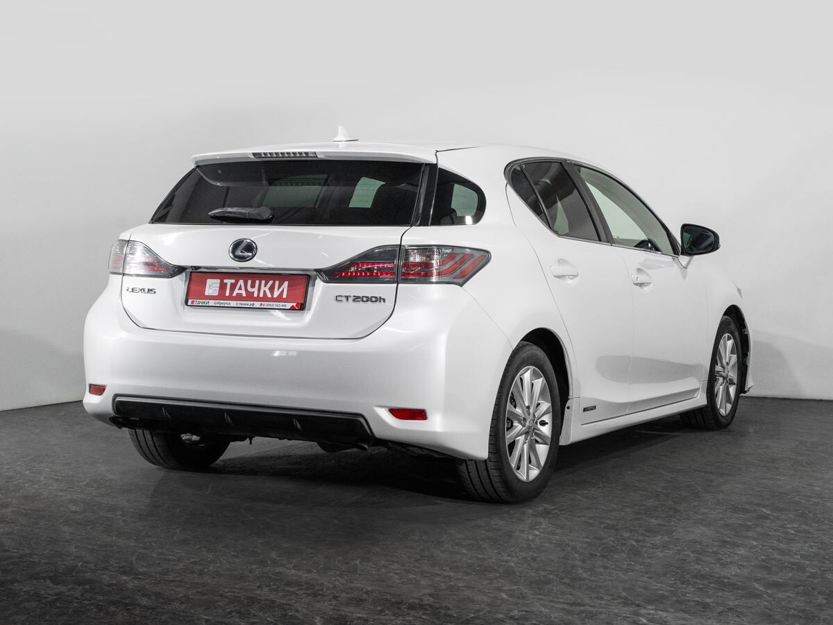 Lexus CT200h 2011 - фото автомобиля