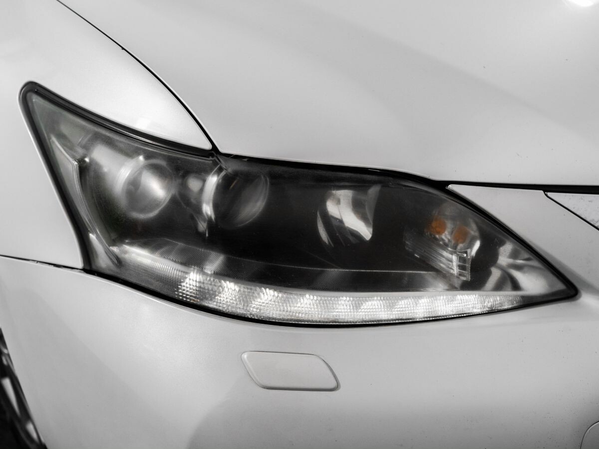 Lexus CT200h 2011 - фото автомобиля