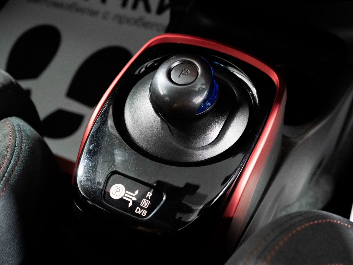 Nissan Note 2019 - фото автомобиля