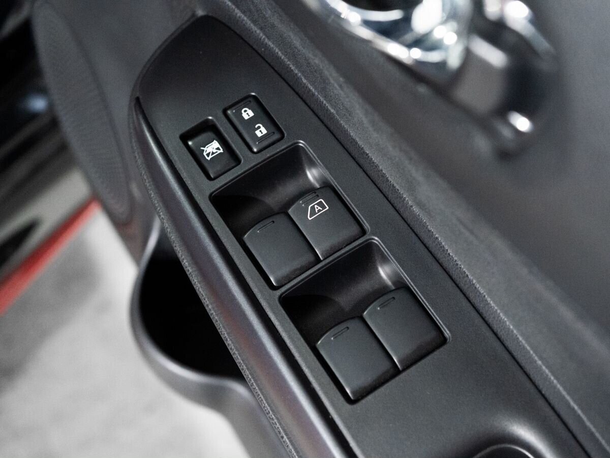 Nissan Note 2019 - фото автомобиля