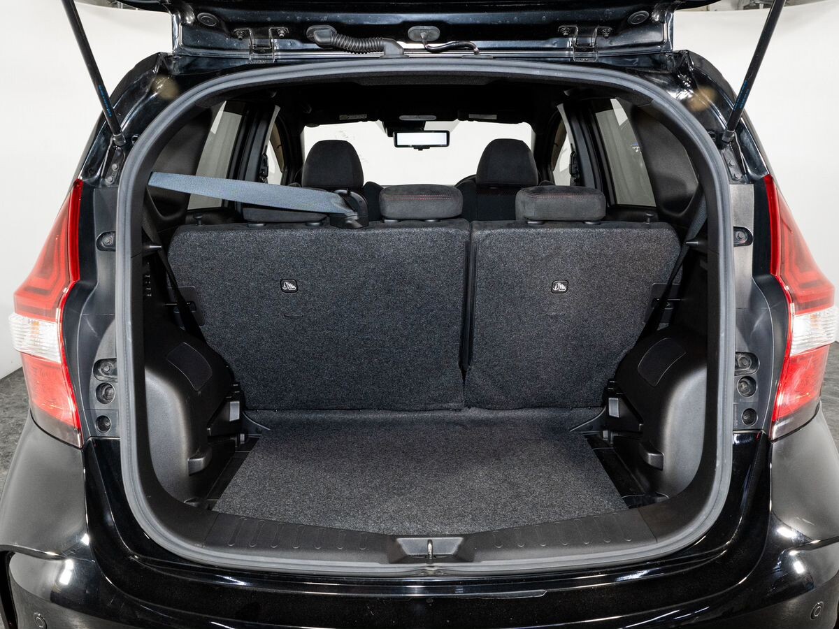 Nissan Note 2019 - фото автомобиля