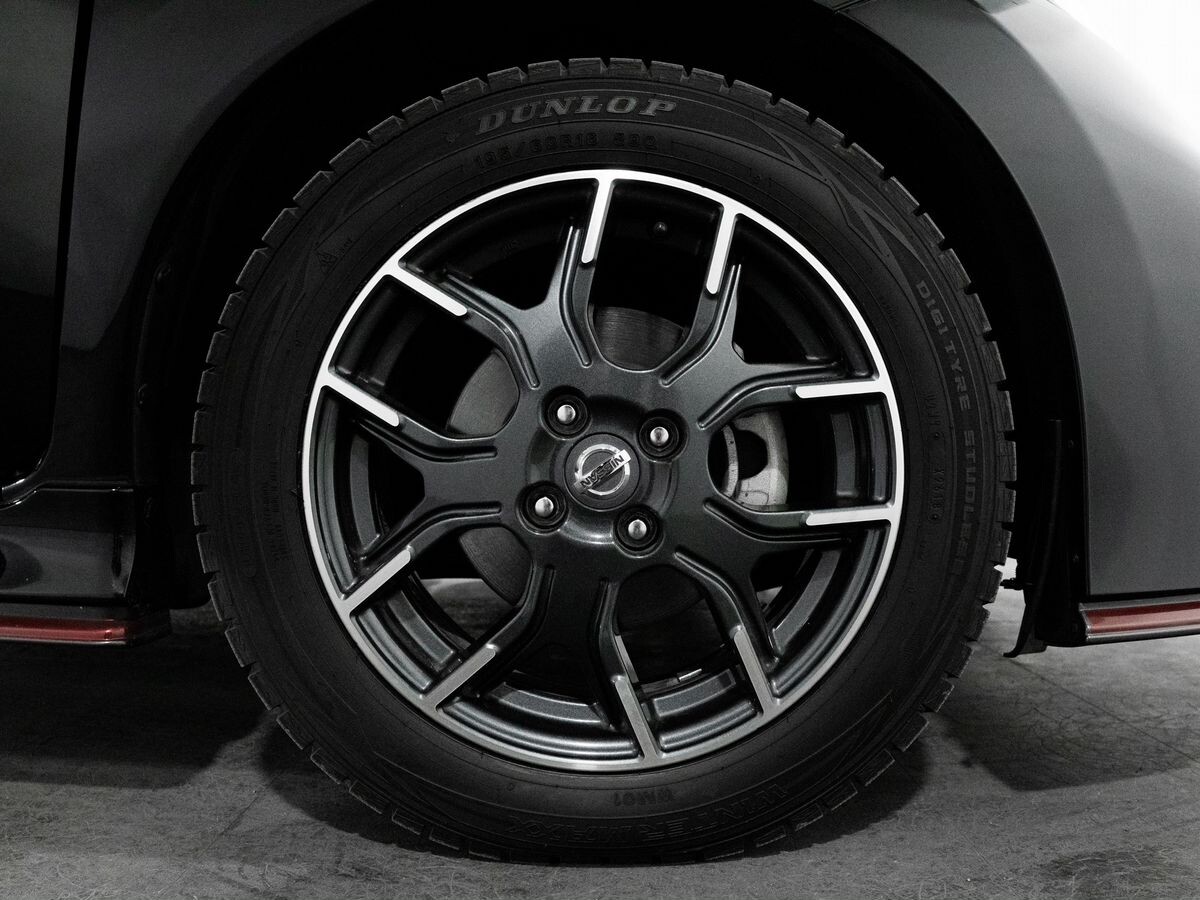 Nissan Note 2019 - фото автомобиля