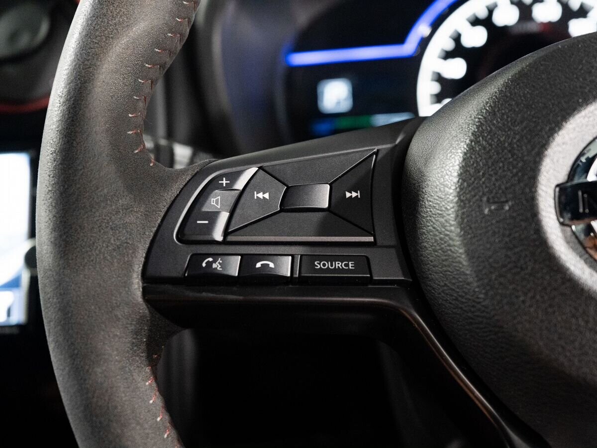 Nissan Note 2019 - фото автомобиля