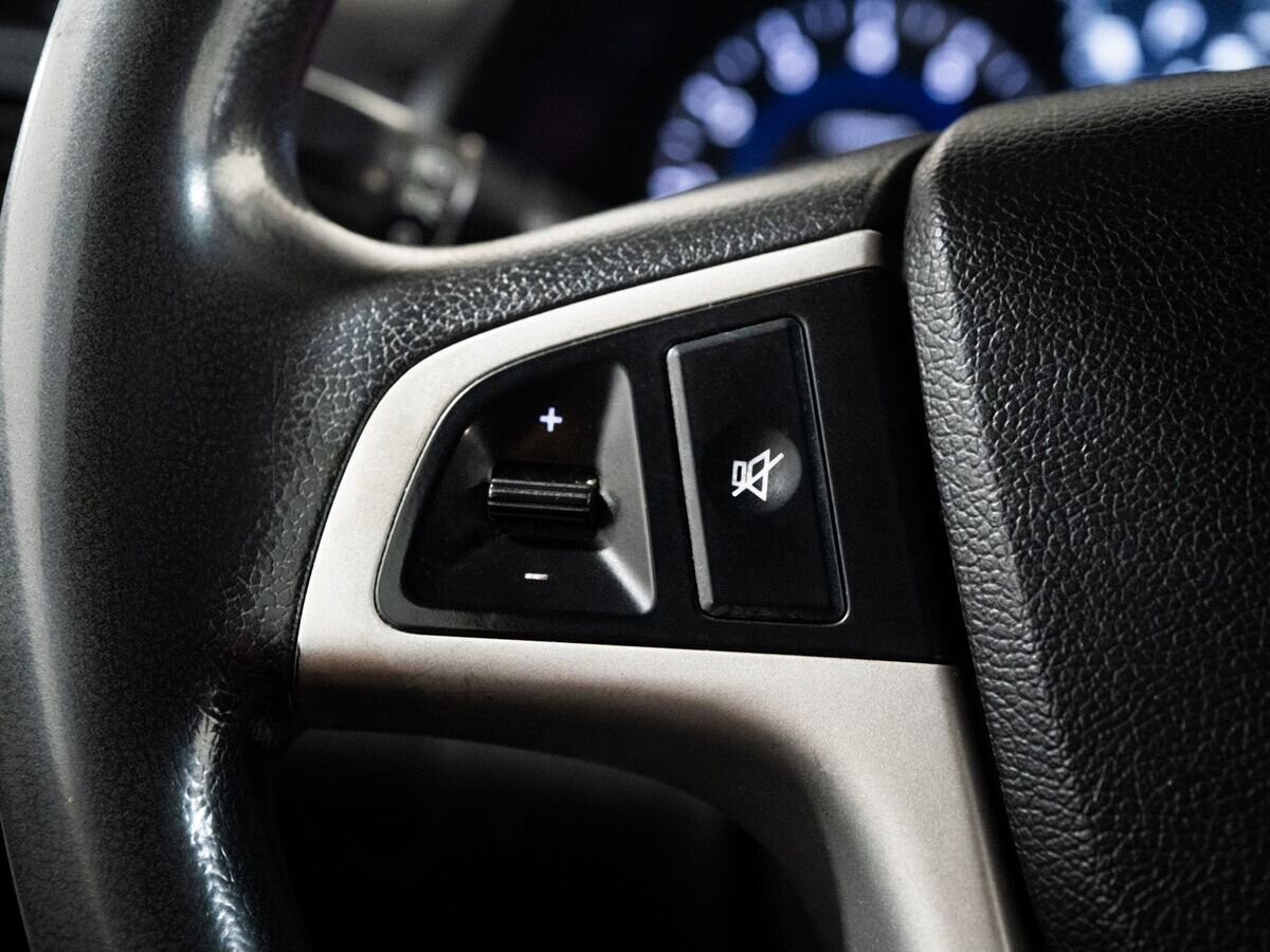 Hyundai Solaris 2014 - фото автомобиля
