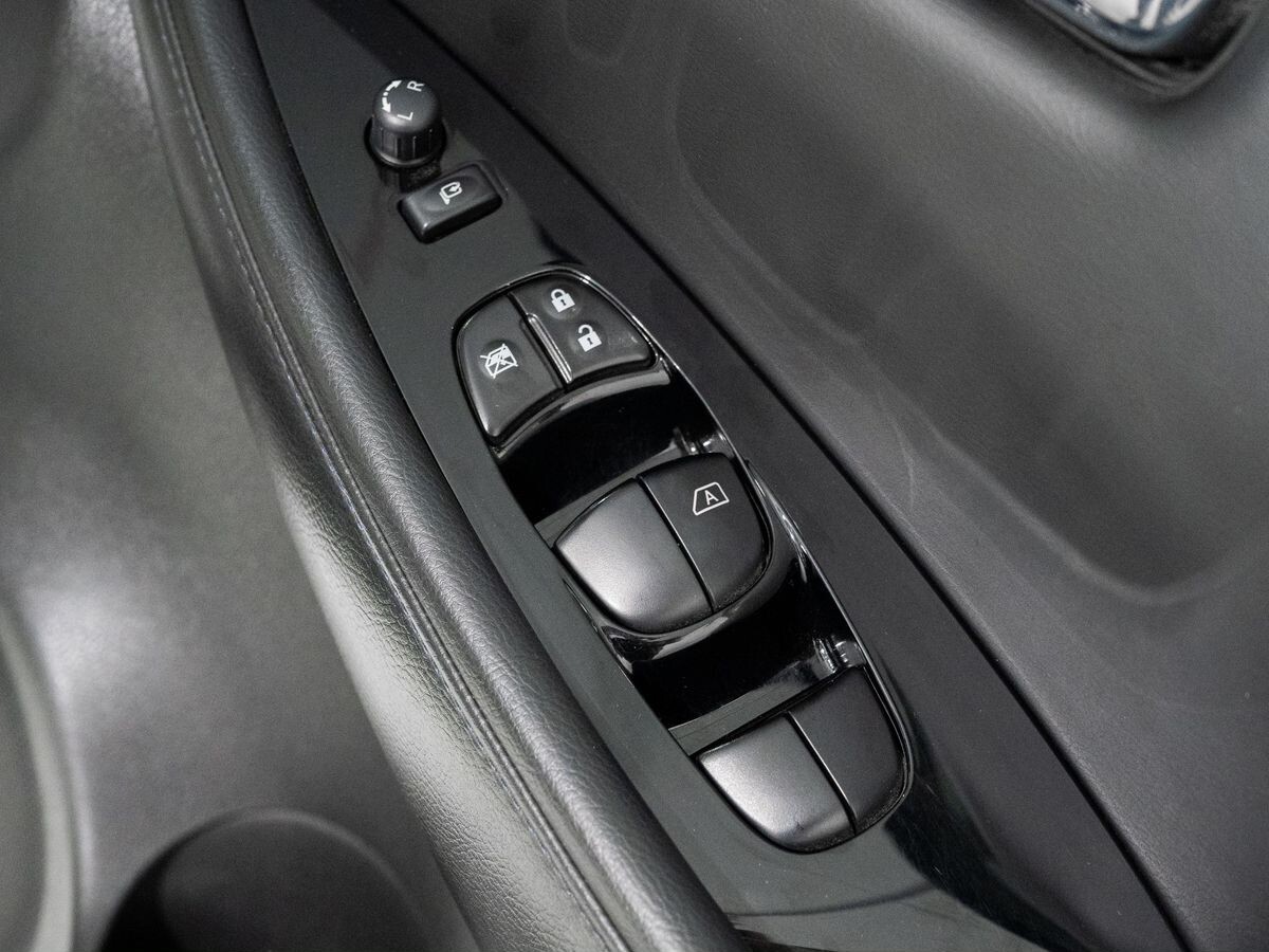 Nissan Leaf 2017 - фото автомобиля