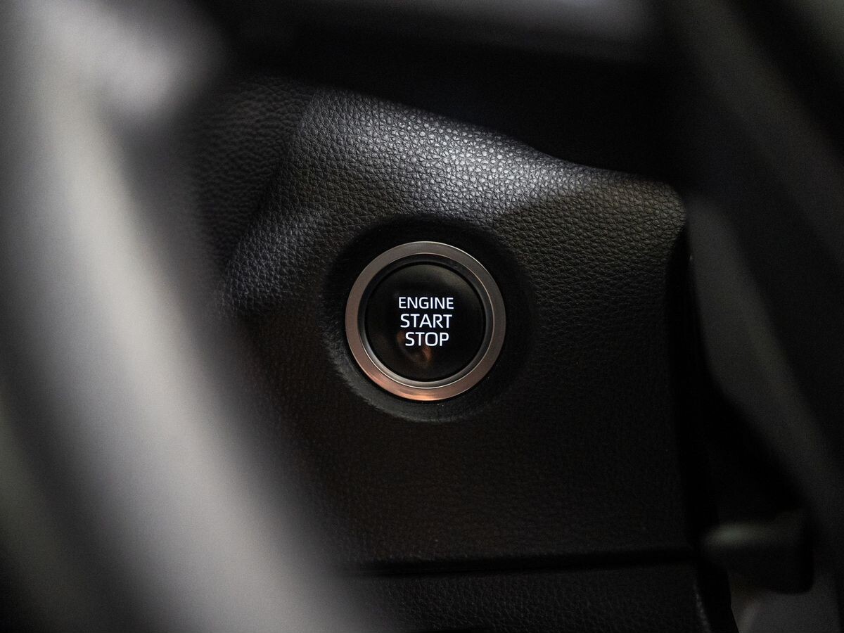 Toyota Corolla 2020 - фото автомобиля