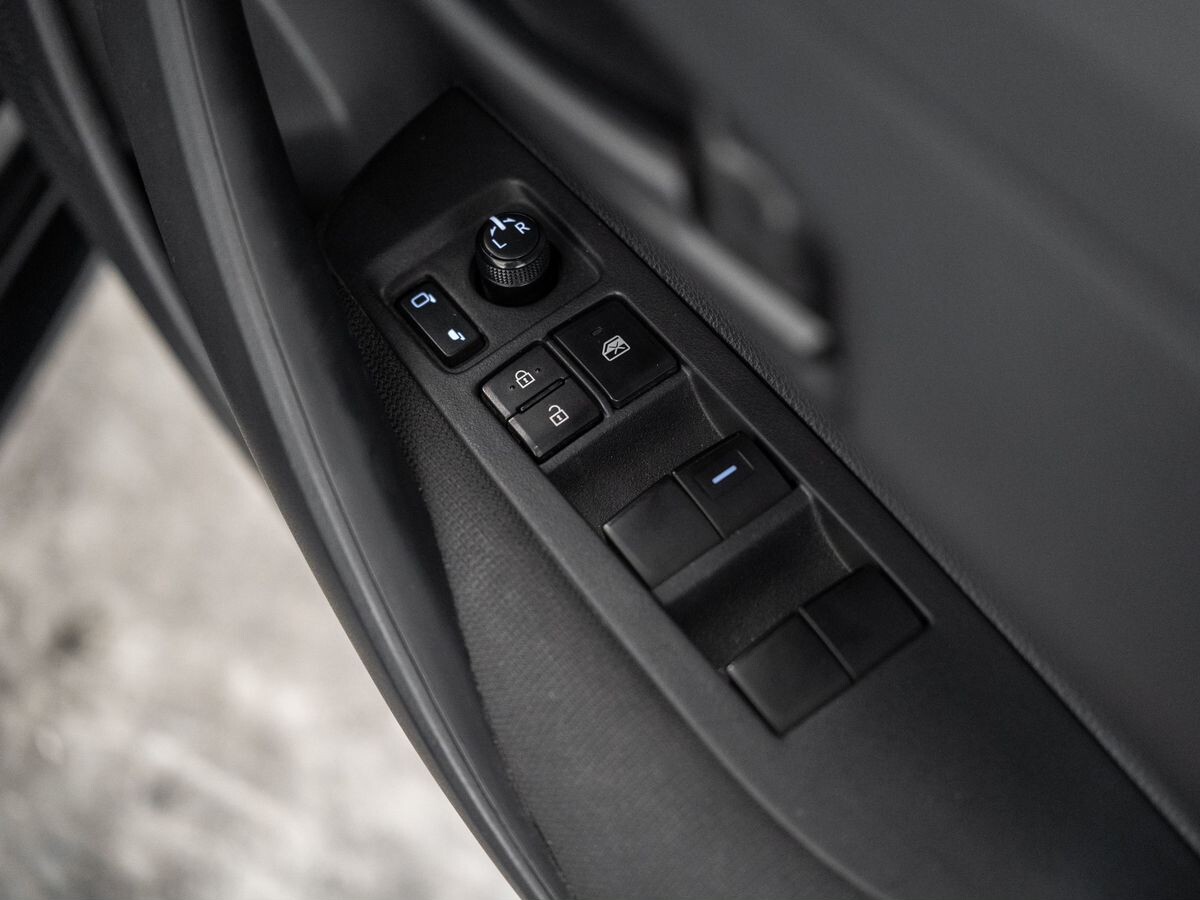 Toyota Corolla 2020 - фото автомобиля
