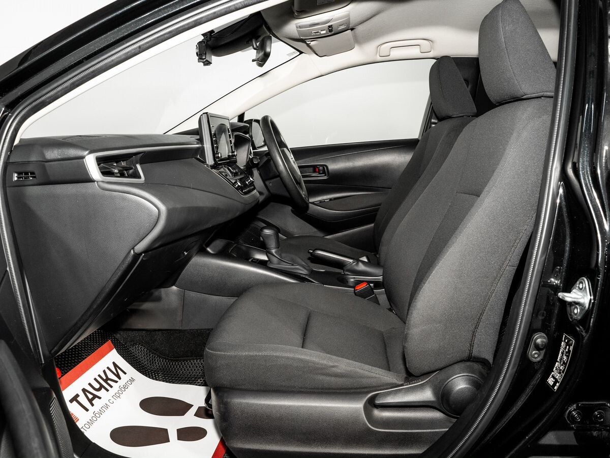 Toyota Corolla 2020 - фото автомобиля