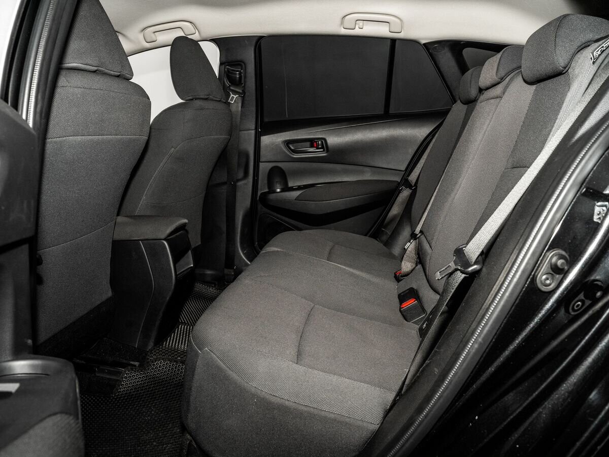 Toyota Corolla 2020 - фото автомобиля