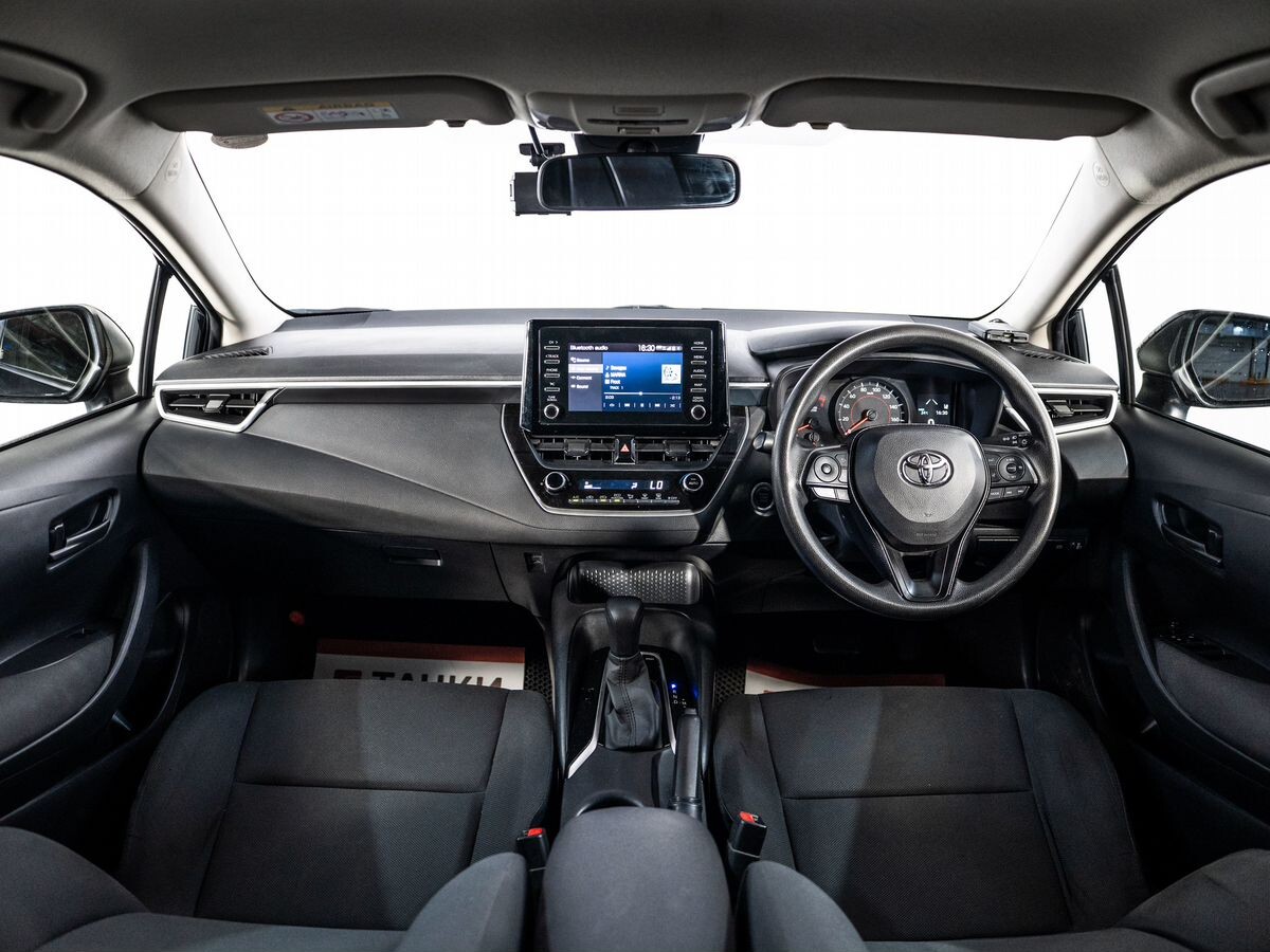 Toyota Corolla 2020 - фото автомобиля