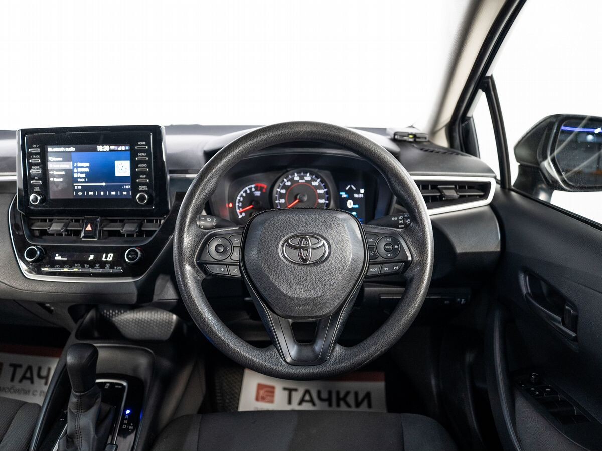 Toyota Corolla 2020 - фото автомобиля