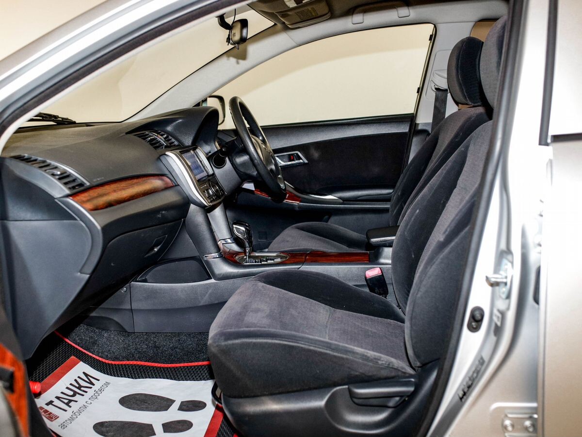 Toyota Allion 2010 - фото автомобиля