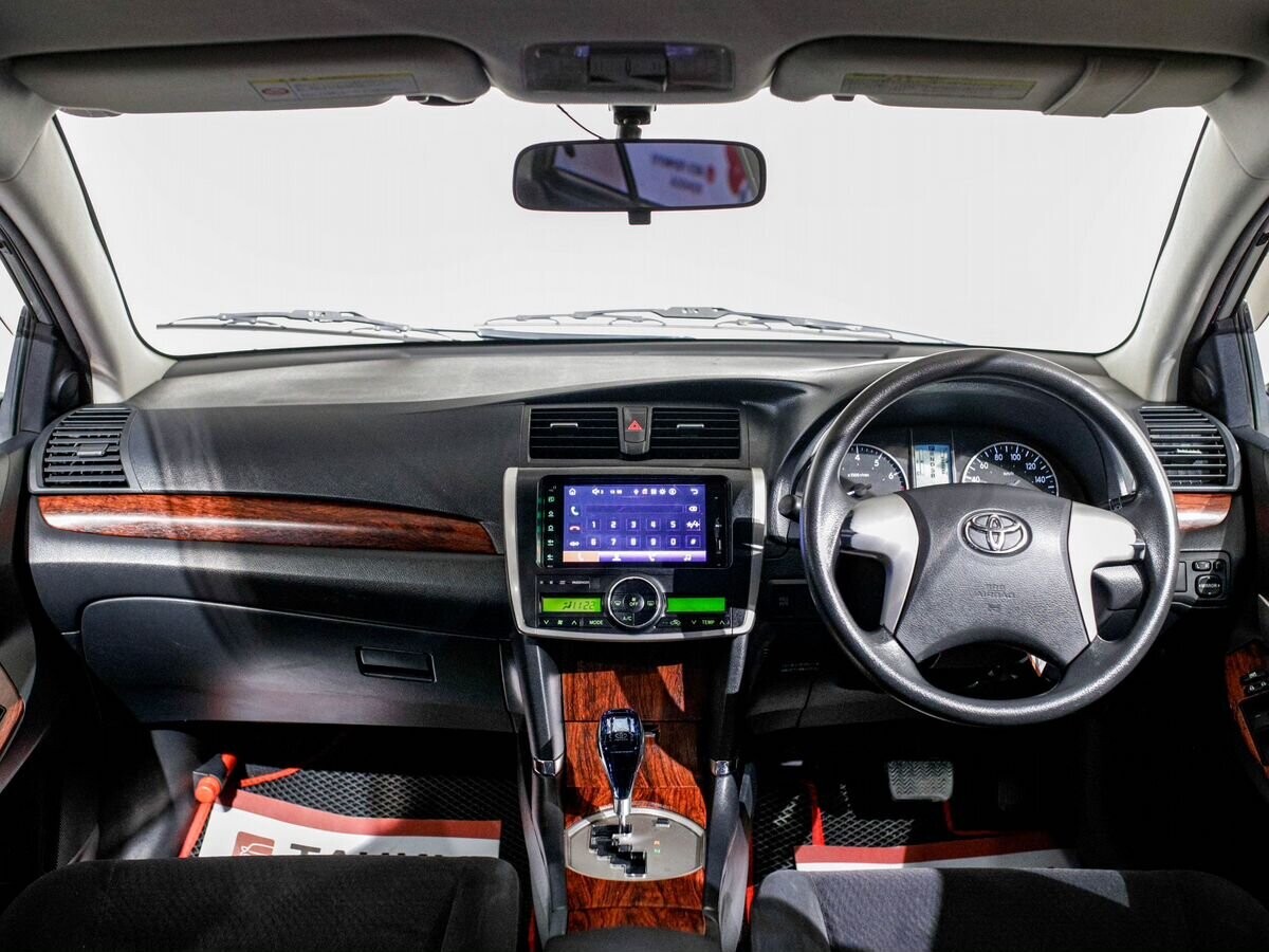 Toyota Allion 2010 - фото автомобиля