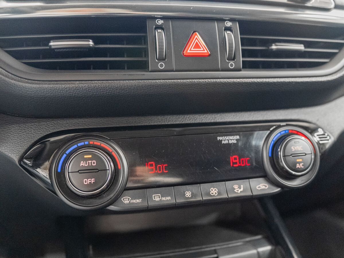 Kia Cerato 2018 - фото автомобиля