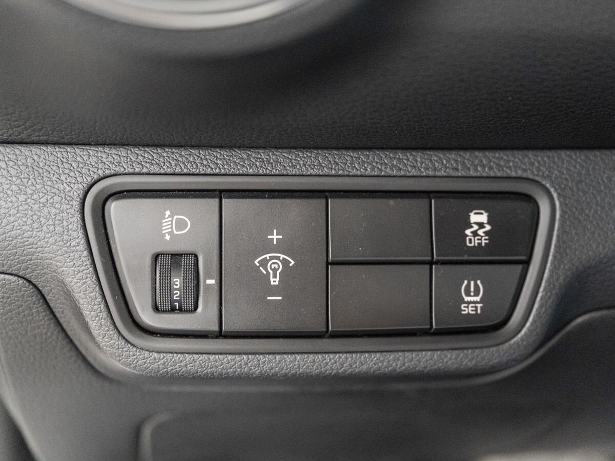 Kia Cerato 2018 - фото автомобиля