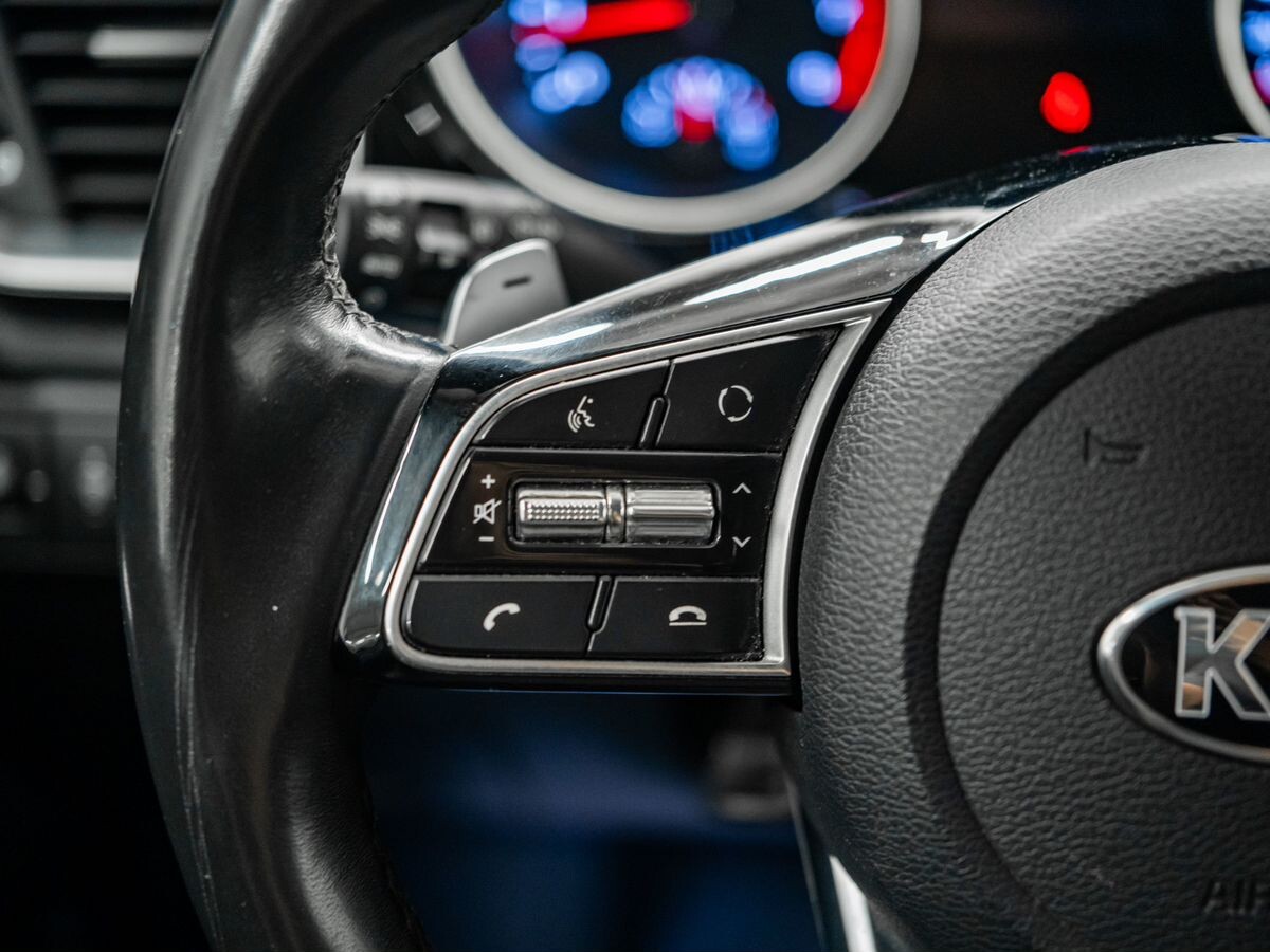 Kia Ceed 2020 - фото автомобиля