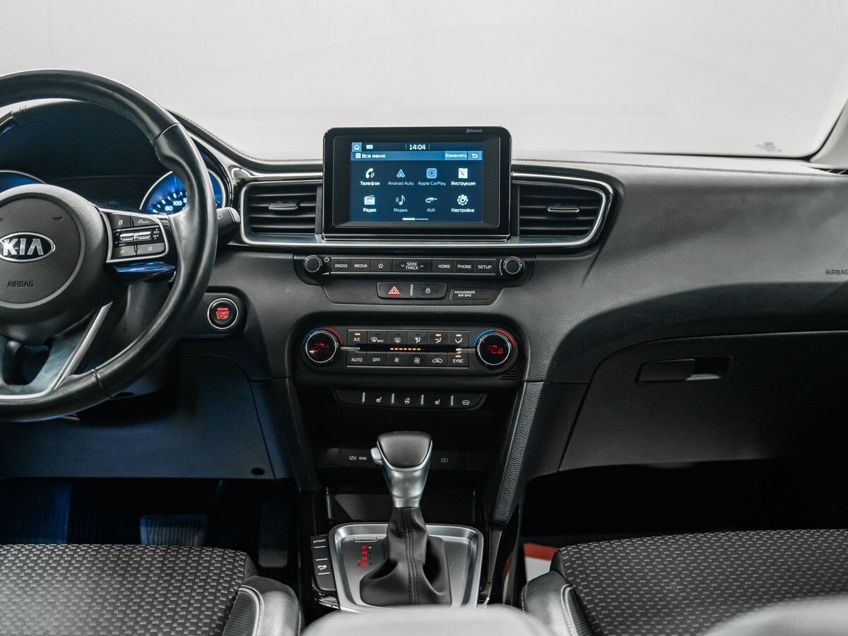Kia Ceed 2020 - фото автомобиля