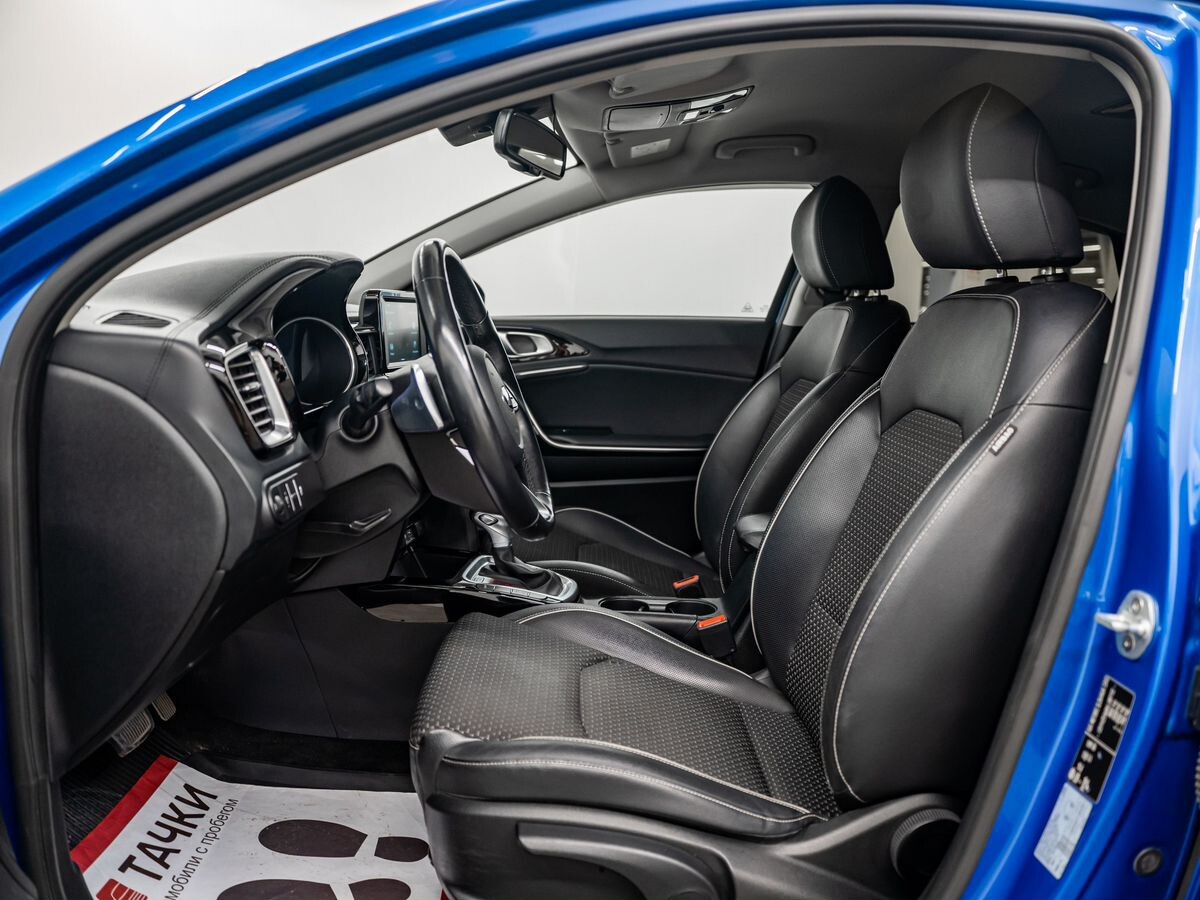 Kia Ceed 2020 - фото автомобиля