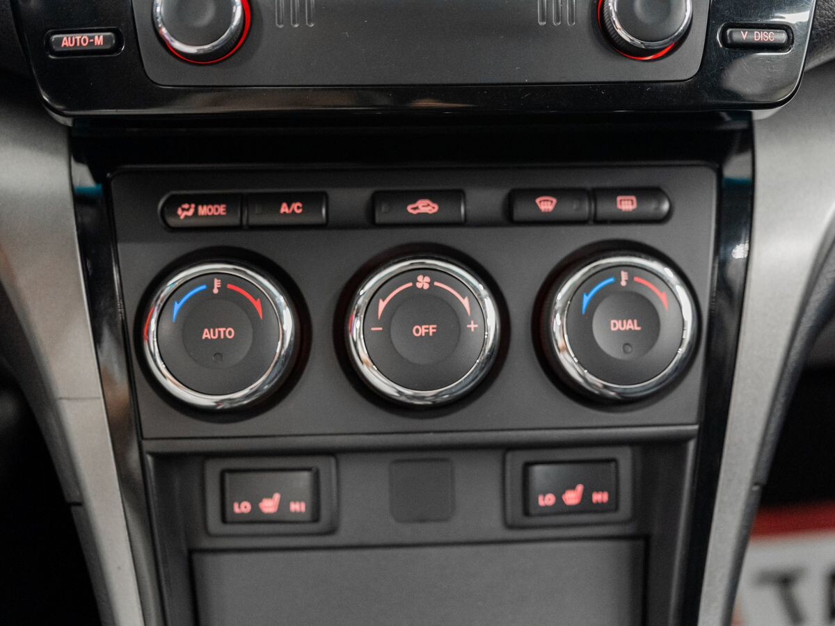 Mazda Mazda6 2010 - фото автомобиля