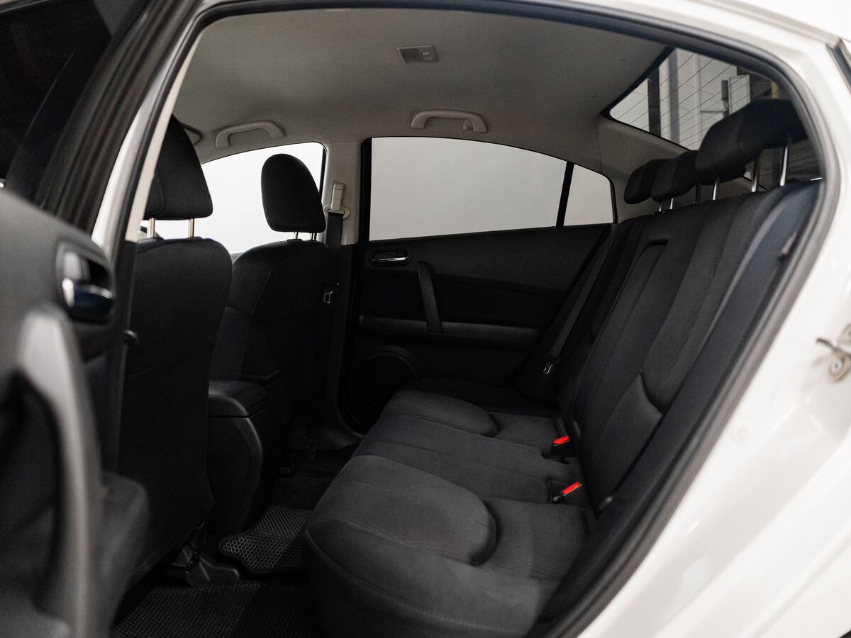 Mazda Mazda6 2010 - фото автомобиля