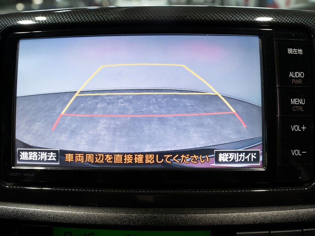Toyota Wish 2014 - фото автомобиля