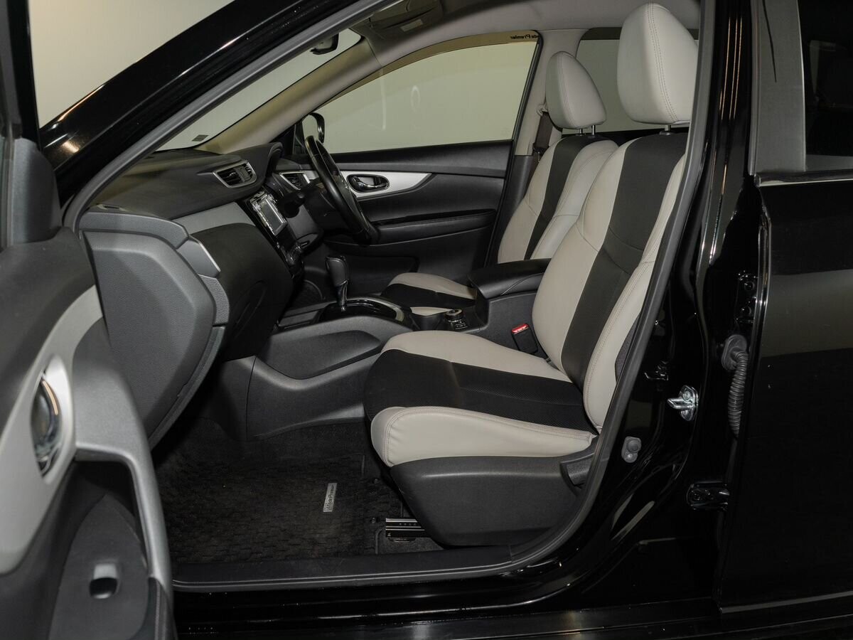 Nissan X-Trail 2015 - фото автомобиля
