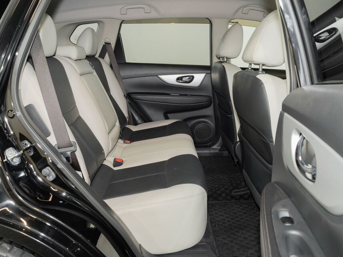 Nissan X-Trail 2015 - фото автомобиля