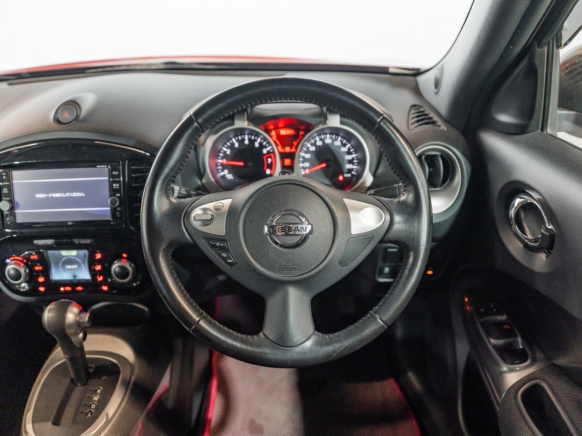 Nissan Juke 2018 - фото автомобиля