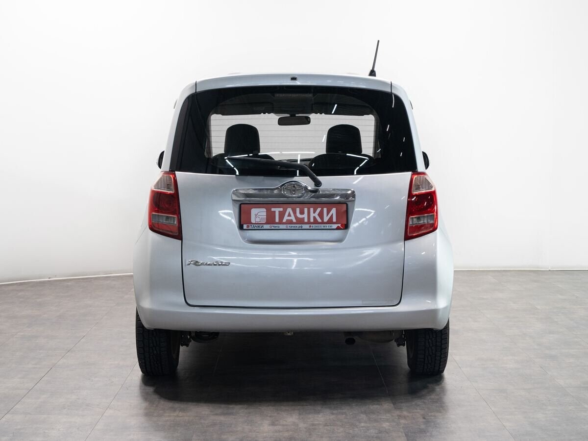 Toyota Ractis 2007 - фото автомобиля