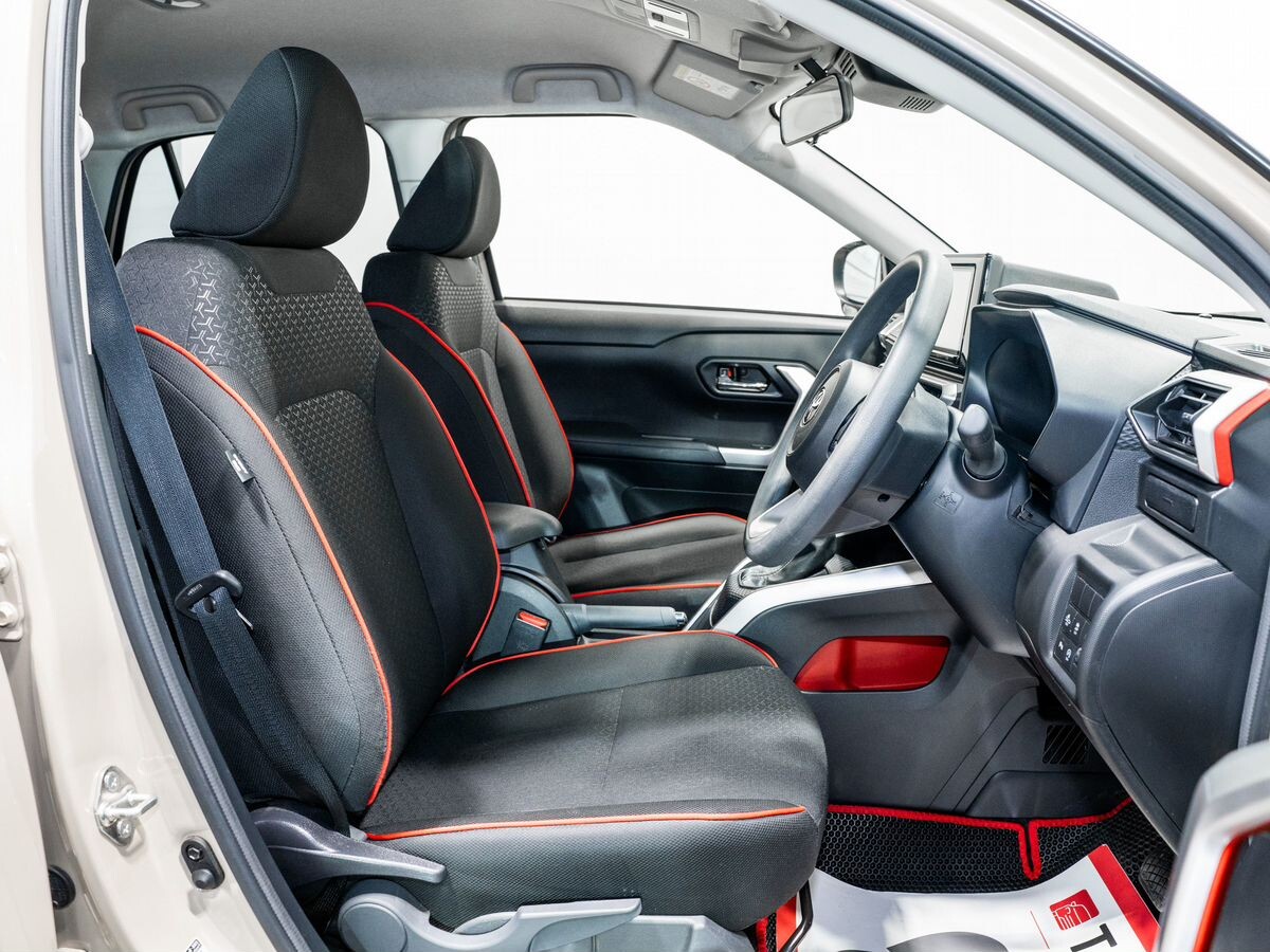 Toyota Raize 2021 - фото автомобиля