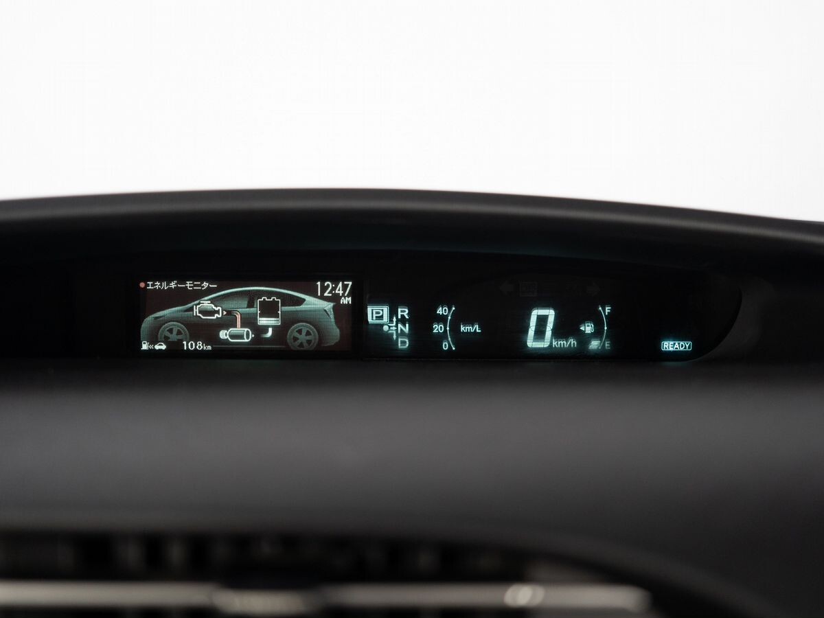 Toyota Prius 2012 - фото автомобиля