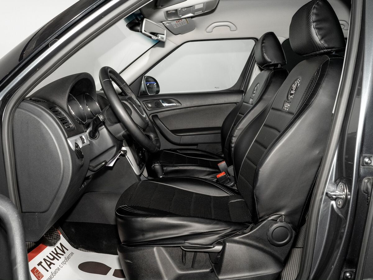 Skoda Yeti 2013 - фото автомобиля