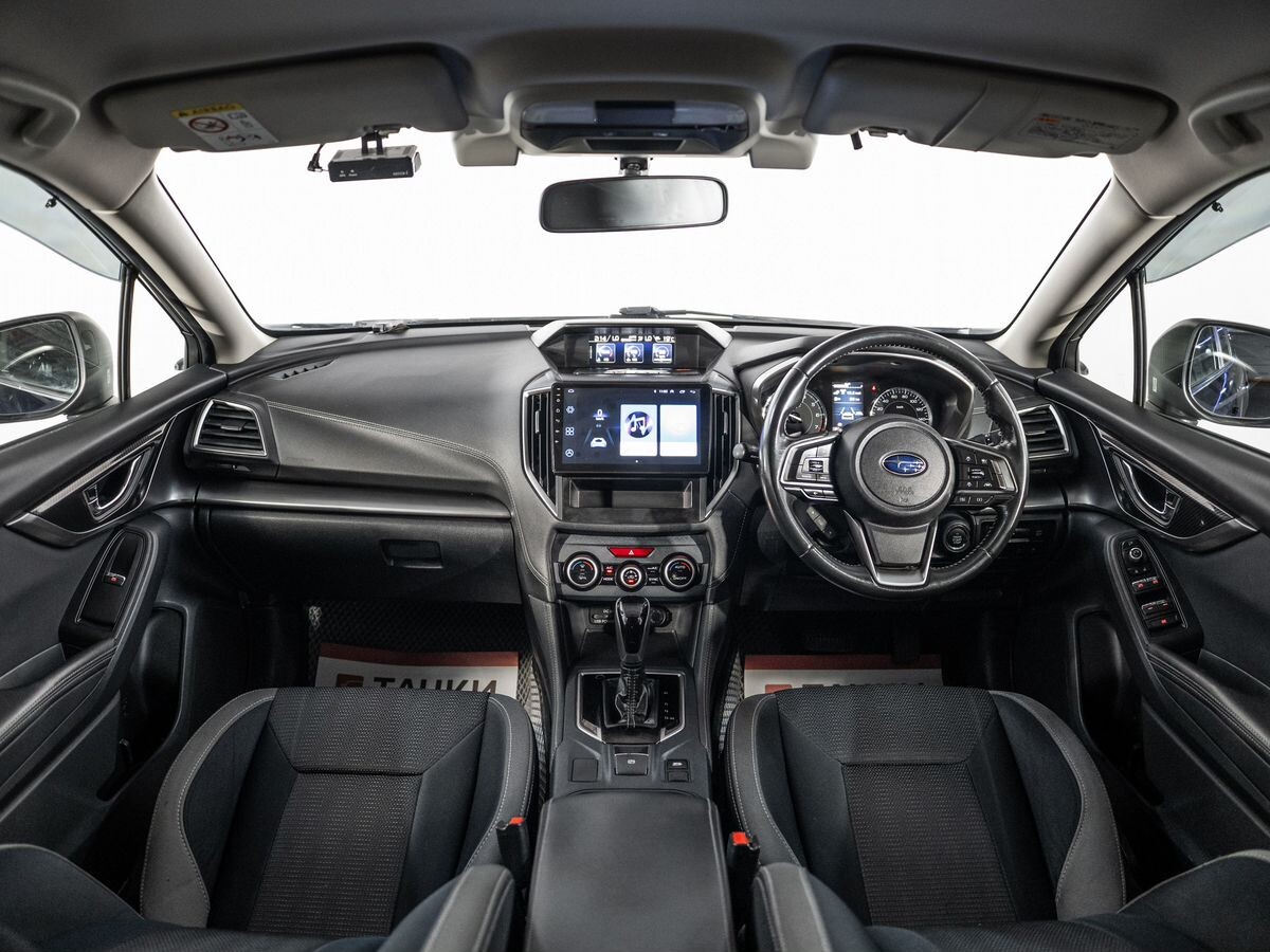 Subaru Impreza 2018 - фото автомобиля