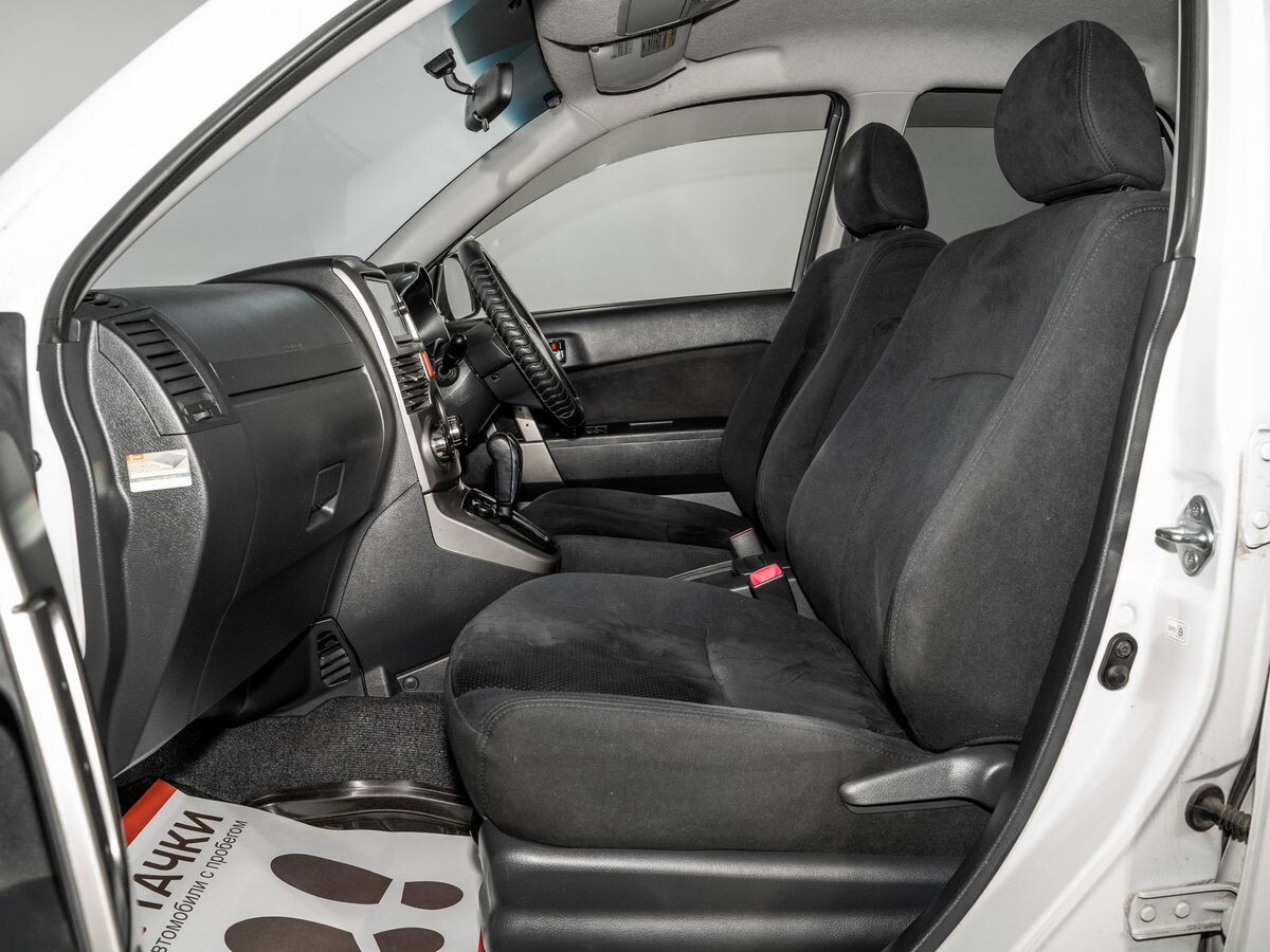 Toyota Rush 2014 - фото автомобиля