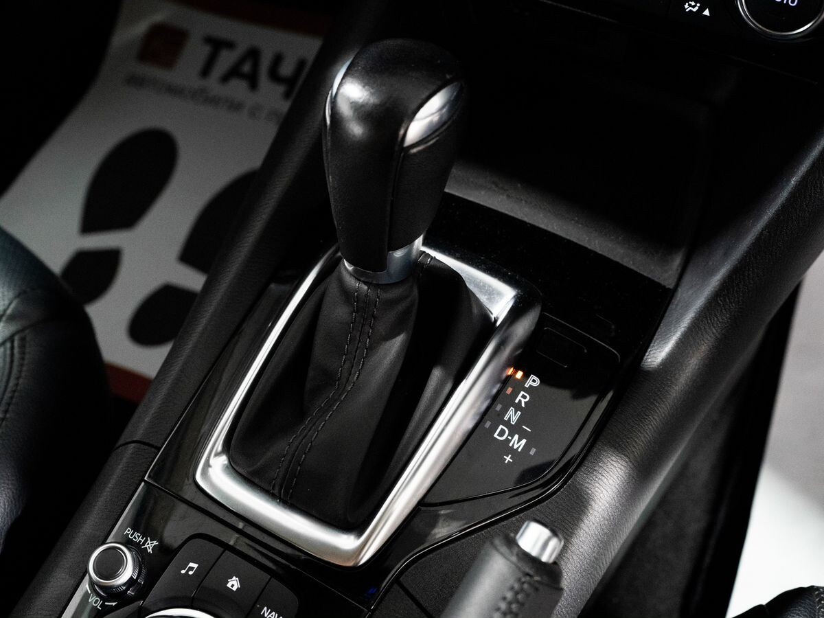 Mazda Axela 2016 - фото автомобиля