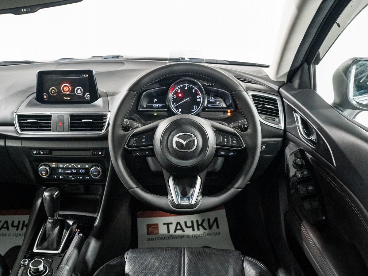 Mazda Axela 2016 - фото автомобиля