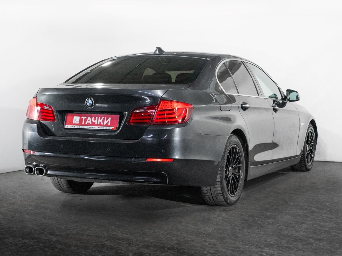 BMW 5-Series 2010 - фото автомобиля