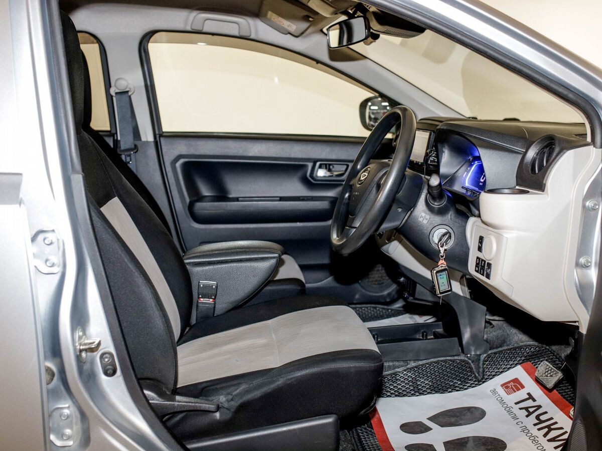 Daihatsu Mira e:S 2019 - фото автомобиля